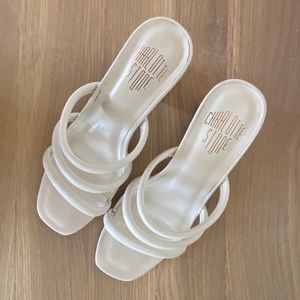 Charlotte Stone Belle Sandals in White